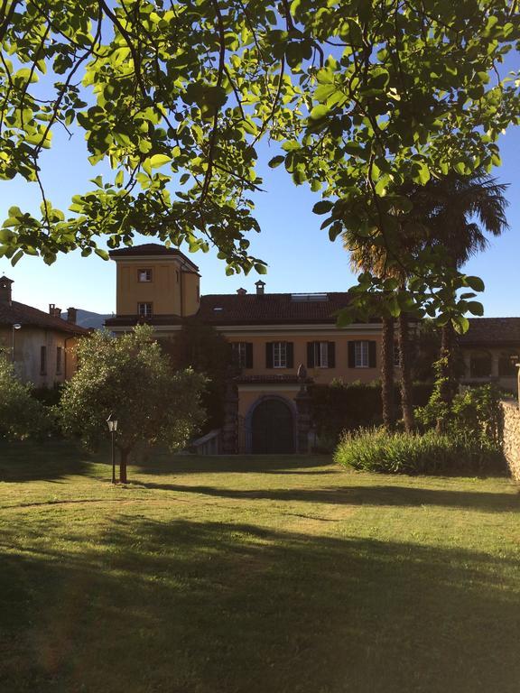 Castello Di Brusata Apartment By Quokka 360 - Romantic Flat With Pool Mendrisio Exterior photo
